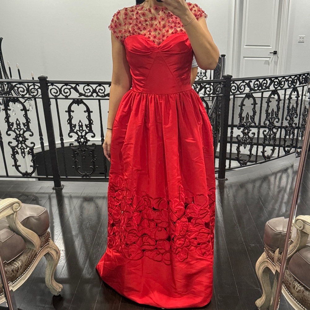 Oscar de la Renta Red Floral Prom Dress
